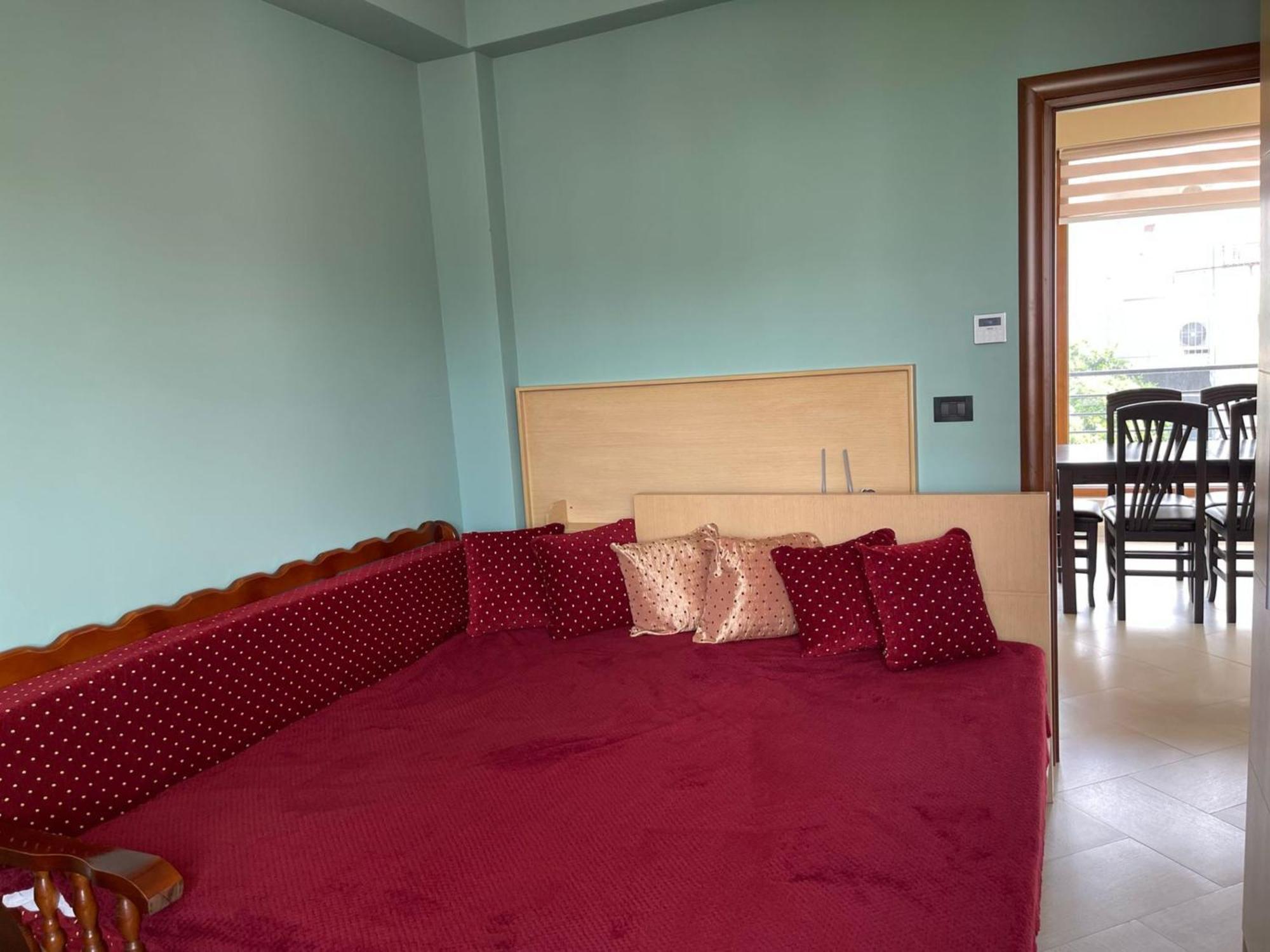 Kalpazo 313 * Tirana